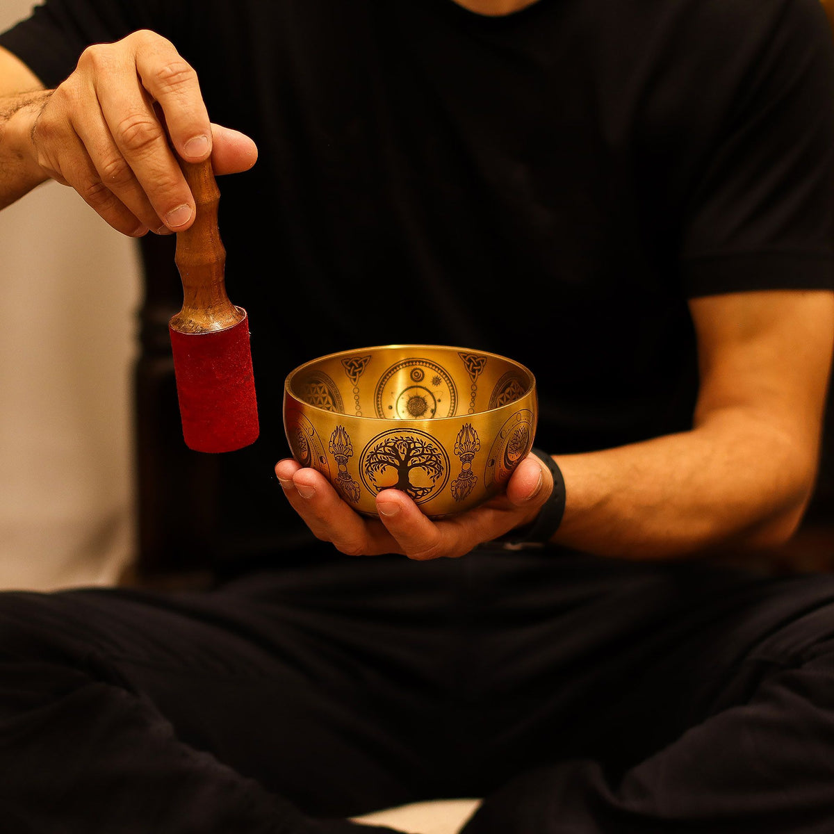 Coffret 4 Bols Chantants en Laiton Gravés Bouddha • 3,85kg