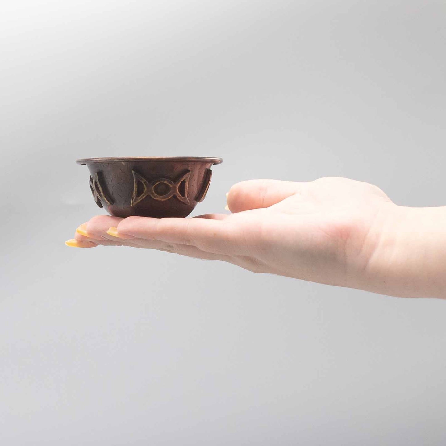Bol Rituel en Cuivre Antique • Triple Lune 8x4 cm