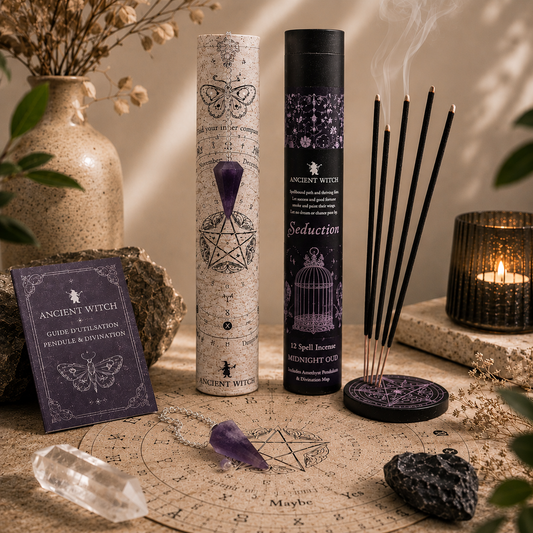 Coffret ésotérique de séduction avec pendule en améthyste, encens Midnight Oud et support de divination dans une ambiance spirituelle chaleureuse.