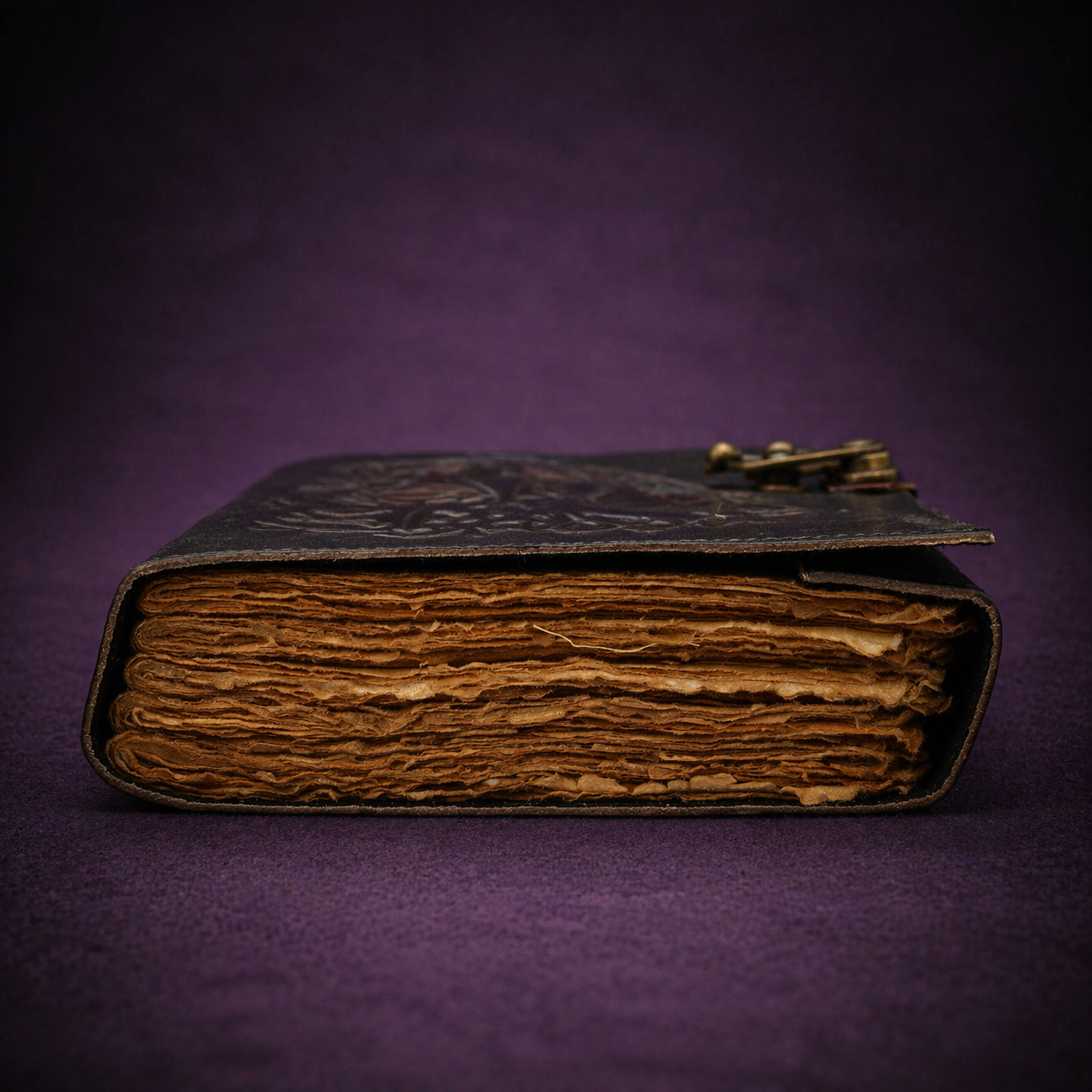livre des ombres epaisseur pages carnet rituel esoterique grimoire wicca